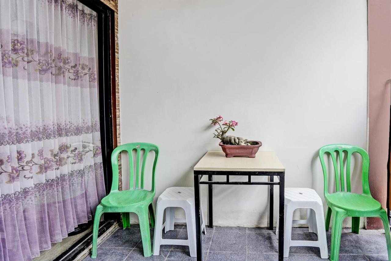 סוראבאיה Oyo 92435 Sunlo Cozy Home Family Homestay Syariah מראה חיצוני תמונה