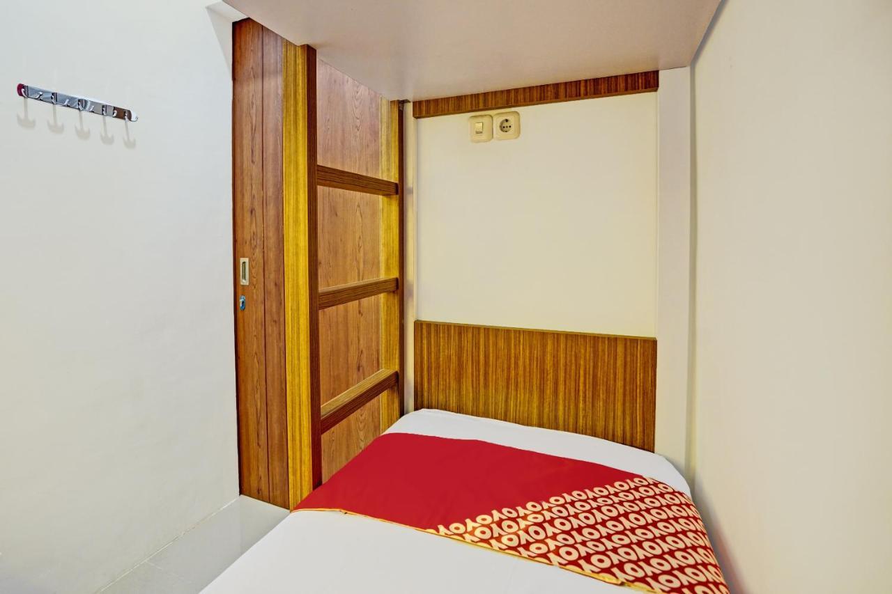 סוראבאיה Oyo 92435 Sunlo Cozy Home Family Homestay Syariah מראה חיצוני תמונה