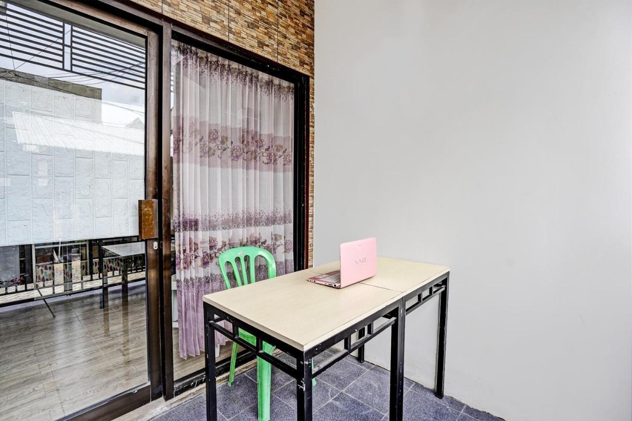סוראבאיה Oyo 92435 Sunlo Cozy Home Family Homestay Syariah מראה חיצוני תמונה